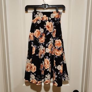 Agnes and Dora Midi Skirt